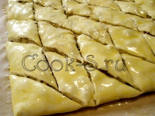 Пахлава из слоеного теста. Ленивая пахлава из покупного слоеного теста 37