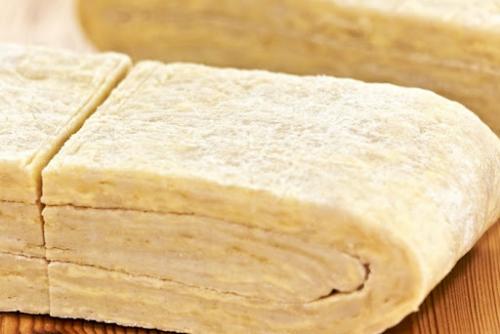 Выбираем качественное слоеное тесто. Какое тесто слоеное лучше — дрожжевое или бездрожжевое