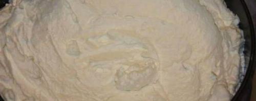 Как приготовить вареную сгущенку для наполеона. Крем для торта Наполеон