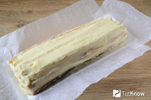 Вкусный рецепт: Полено из слоеного теста с заварным 09