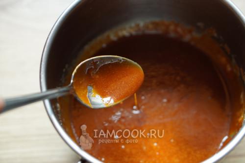 Вкусные слойки с вареной сгущенкой из слоеного теста: рецепт и подсказки 11