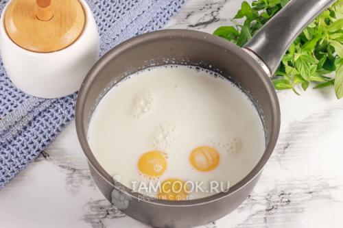 Вкусный рецепт пирожных наполеон из слоеного теста со сгущенкой 37