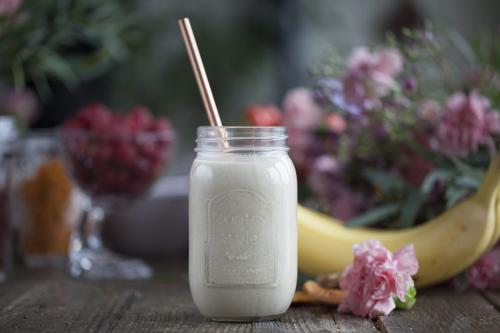 Смузи из замороженных ягод польза. Как сделать смузи в домашних условиях: 7 советов