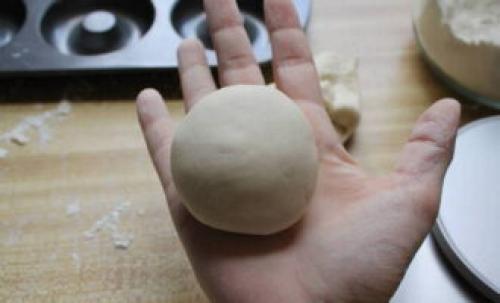 Домашнее слоеное дрожжевое тесто пошаговый рецепт. Слоеное тесто быстрого приготовления в домашних условиях