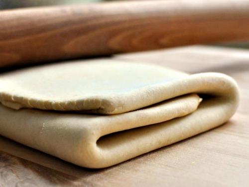 Десерт из слоеного теста и шоколада. Готовим очень вкусные, воздушные слойки с шоколадом, с бананом