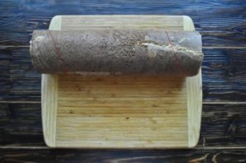 Как полено с сгущенкой готовится. Торт Рождественское полено