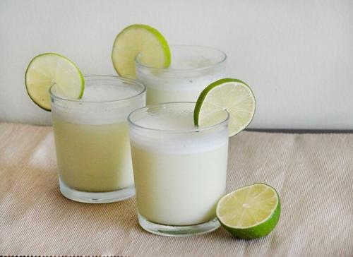 Какие блюда можно подавать с поленом с сгущенкой. 6 вкусных блюд, которые можно приготовить из сгущёнки