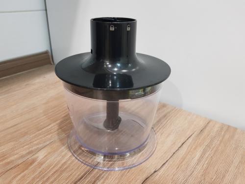 Какие насадки входят в комплект блендера Redmond RHB-2987. Внешний вид и упаковка