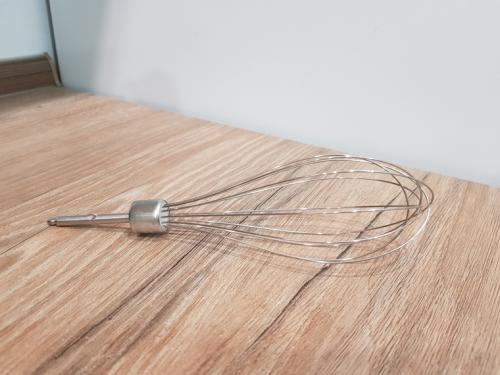 Какие насадки входят в комплект блендера Redmond RHB-2987. Внешний вид и упаковка