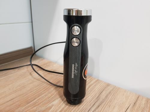 Какие насадки входят в комплект блендера Redmond RHB-2987. Внешний вид и упаковка