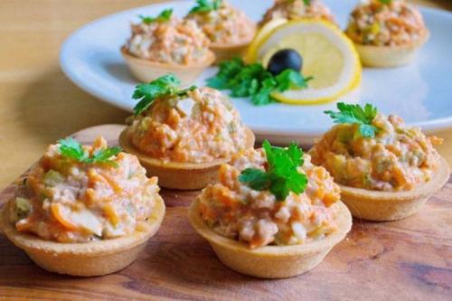 Как сделать тарталетки с рыбной начинкой. 15 отличных рецептов тарталеток с тунцом