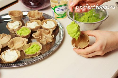 Яркие и праздничные тарталетки на Новый год 2024. Вкусные закусочные тарталетки с начинками на Новый год. Рецепт с фото и видео