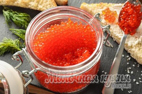 Как сохранить свежесть и вкус тарталеток с красной икрой при хранении.