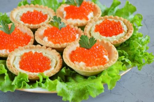 Какие начинки подойдут для тарталеток на Новый год. 15 оригинальных рецептов тарталеток с красной икрой
