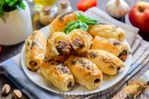 Как сделать домашние закуски из слоеного теста: топ рецептов 09