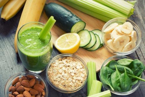 Готовим смузи и соки правильно. Правила приготовления смузи 03