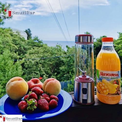 Когда лучше пить смузи. В какое время суток лучше всего употреблять смузи?