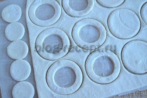 Чем заменить покупные тарталетки. Тарталетки из слоеного теста без формочек