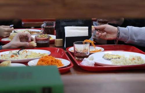 Сколько газировки можно пить: мифы и реальность 01 Сколько газировки можно пить: мифы и реальность 01