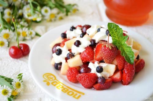 Какие ягоды подходят для приготовления десертов. Ягодные десерты: топ-10 сладких блюд с ягодами