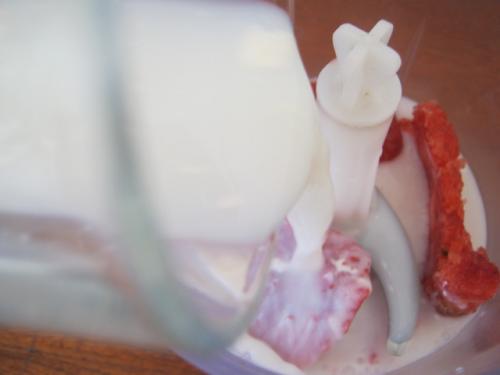 Смузи из ягод в блендере без молока замороженных рецепты. Смузи из замороженных ягод — витаминный фейерверк зимой