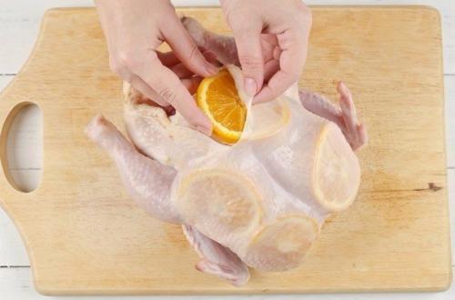 Курица, фаршированная апельсинами. 03