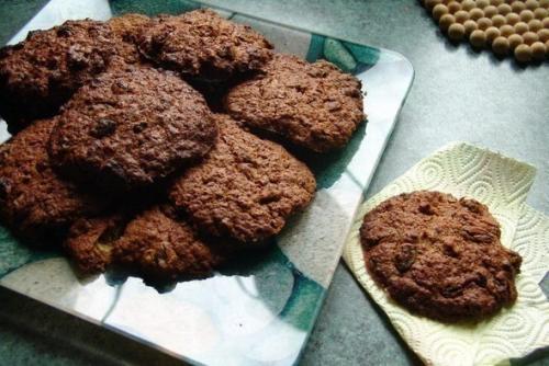 Шоколадное овсяное печенье.