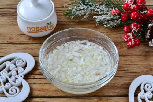 Рождественский салат Селедка под Снегом. 02