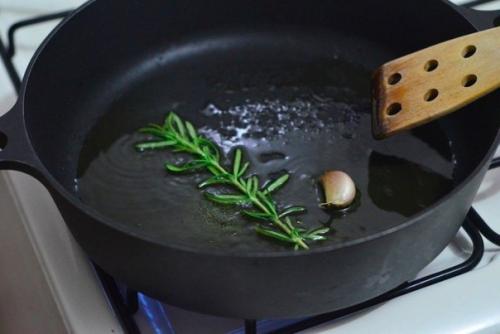 Жареная картошка.  Ингредиенты: 05