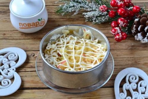 Рождественский салат Селедка под Снегом. 05