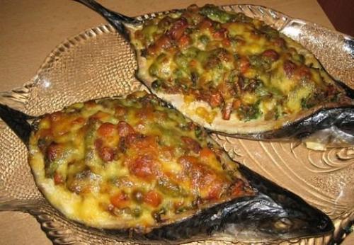 Запечённая скумбрия с овощами. Запечённая скумбрия с овощами.