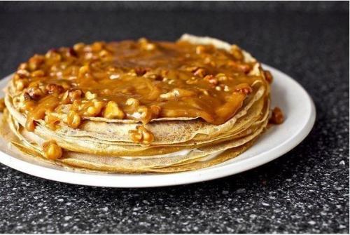 Блинный торт из бананов с йогуртом и глазурью из грецкого ореха. 07 Блинный торт из бананов с йогуртом и глазурью из грецкого ореха. 07