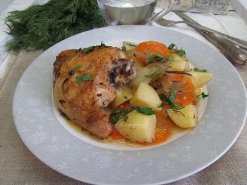 Курица в духовке с картошкой в пакете для запекания.