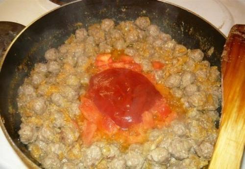 Вкусные спагетти с фрикадельками дома. 04 Вкусные спагетти с фрикадельками дома. 04