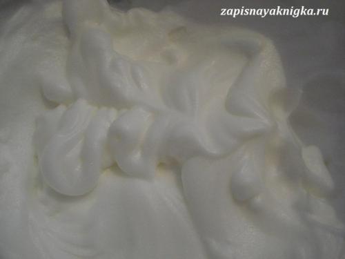 Пудинг из мягкого творога. Творожный пудинг.

И до меня волна творожных пудингов докатилась?