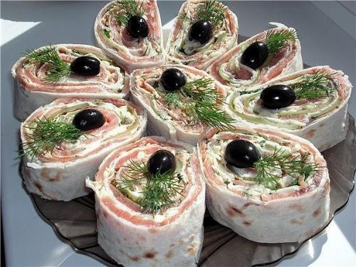 Закуски из лаваша. Закуски из лаваша.