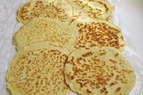 Блинные рулеты с творогом. 01