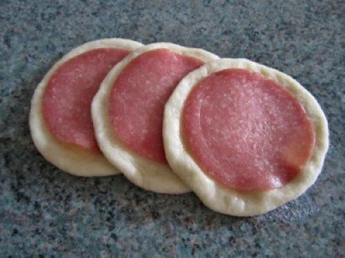 Кружевные Булочки с колбасой. 06