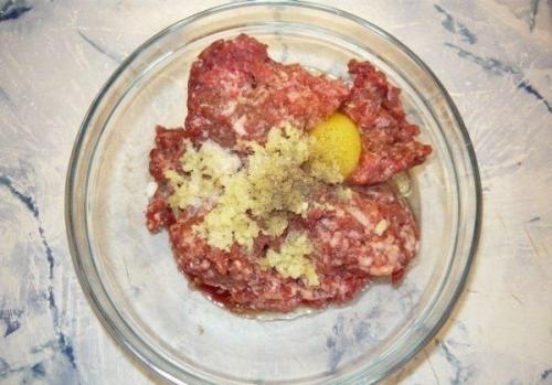 Вкусные спагетти с фрикадельками дома. 01 Вкусные спагетти с фрикадельками дома. 01