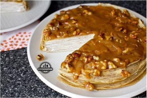 Блинный торт из бананов с йогуртом и глазурью из грецкого ореха. 08 Блинный торт из бананов с йогуртом и глазурью из грецкого ореха. 08