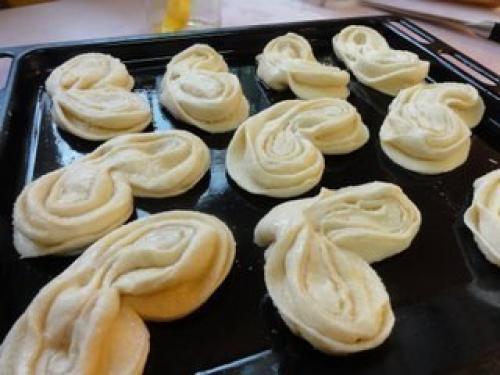 Плюшка сахарная.   В детстве я обожала эти плюшки. 08