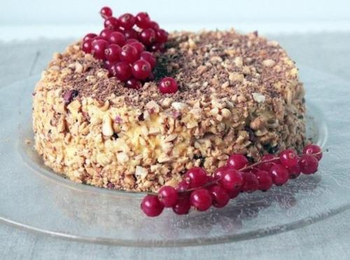 Киевский торт.  10 шт. яиц (белки).