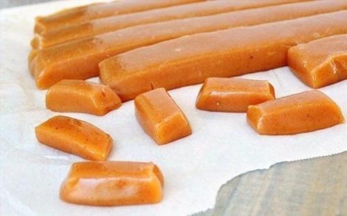 Ириски Тянучки (на топлeном молоке?