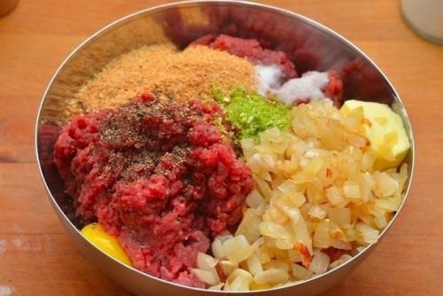 Мясные шарики из говяжьего фарша под сливочным соусом? 02