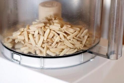 Макарон. Ингредиенты: Миндаль (очищенный) - 110 г. 01 Макарон. Ингредиенты: Миндаль (очищенный) - 110 г. 01