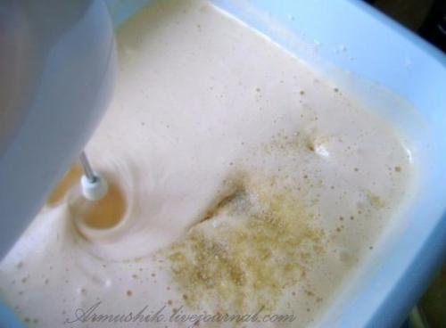 Высокий, нежный бисквит для торта (без духовки). 03