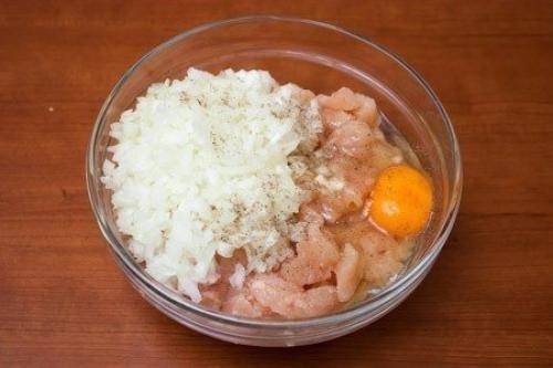 Полезные завтраки. Диетологи считают, что завтрак обязательно должен включать три составляющие: 02 Полезные завтраки. Диетологи считают, что завтрак обязательно должен включать три составляющие: 02