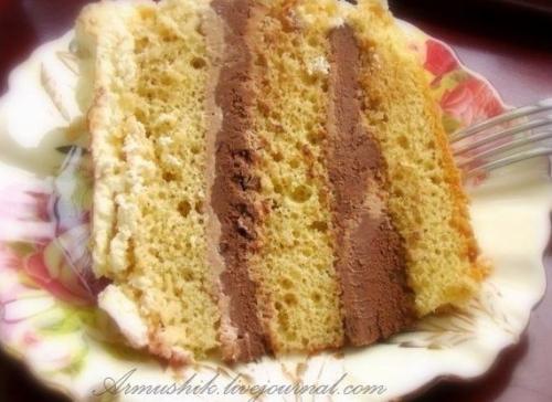 Высокий, нежный бисквит для торта (без духовки).