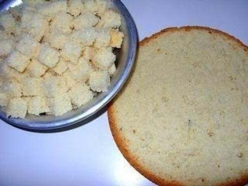 Фруктово - бисквитный тортик? 02