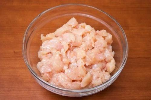 Полезные завтраки. Диетологи считают, что завтрак обязательно должен включать три составляющие: 01 Полезные завтраки. Диетологи считают, что завтрак обязательно должен включать три составляющие: 01